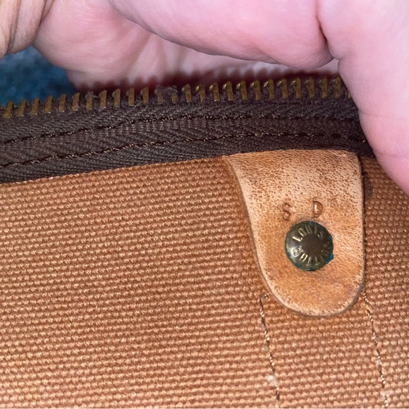 🔥 Auth LV 50 Keepall - Picture 7 of 10